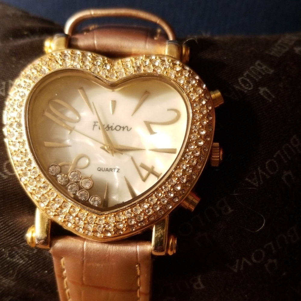 Used woman's watch - Picture 4 of 4